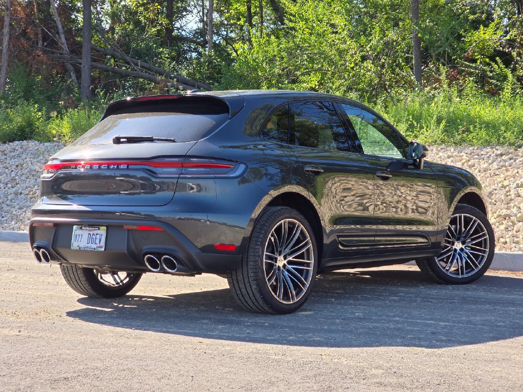 Used 2026 Porsche Macan AWD/4WD image 7