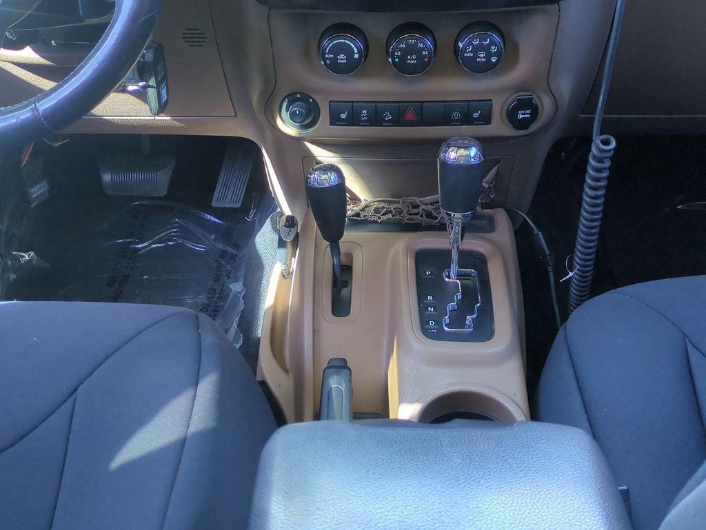 Used 2014 Jeep Wrangler Sahara w/ Connectivity Group image 20