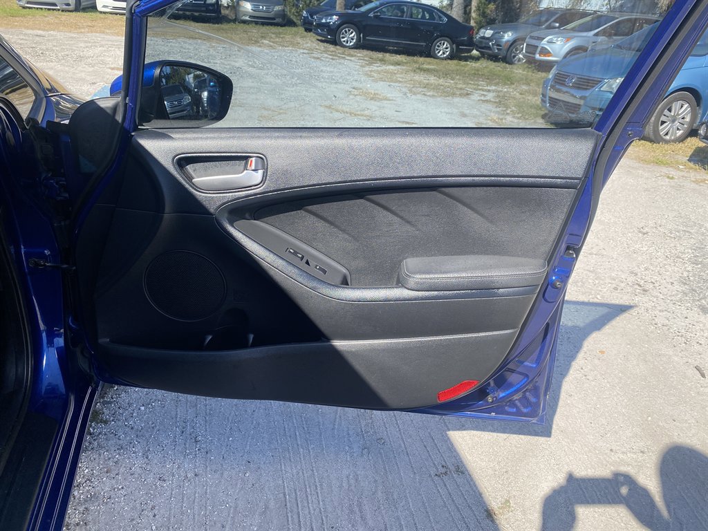 Used 2018 Kia Forte LX image 12