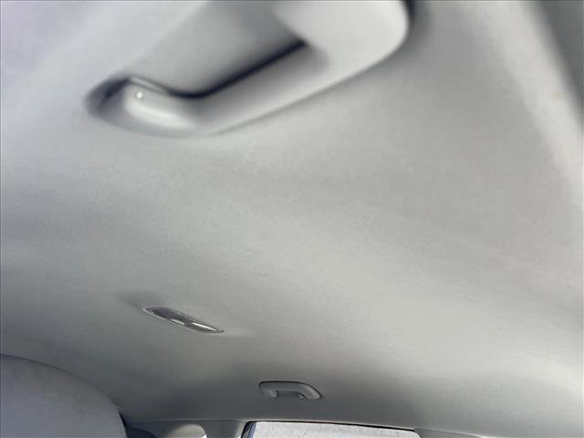 Used 2022 Kia Niro LX image 25