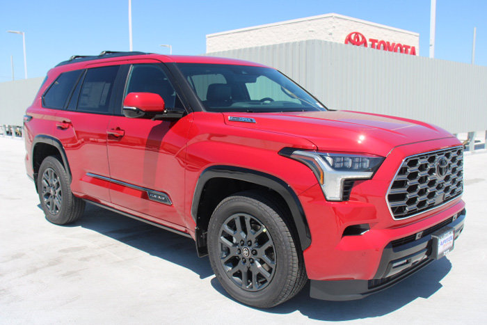 New 2026 Toyota Sequoia Platinum AWD/4WD image 2