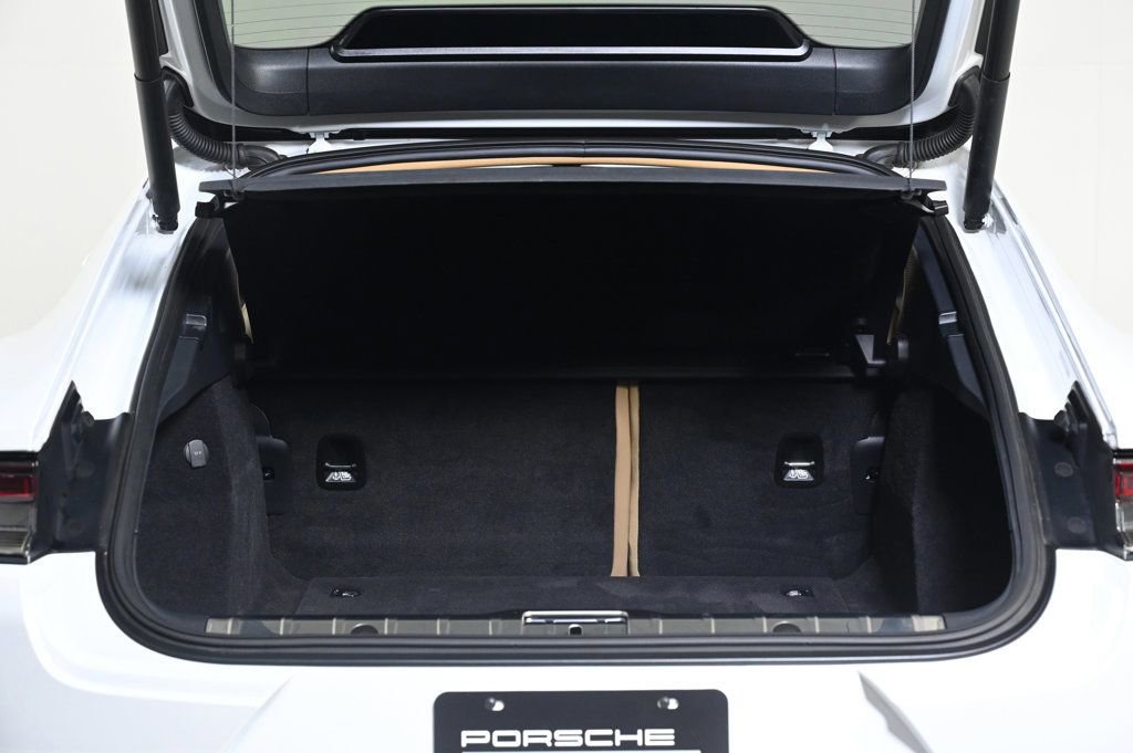 Certified 2023 Porsche Panamera 4S image 25