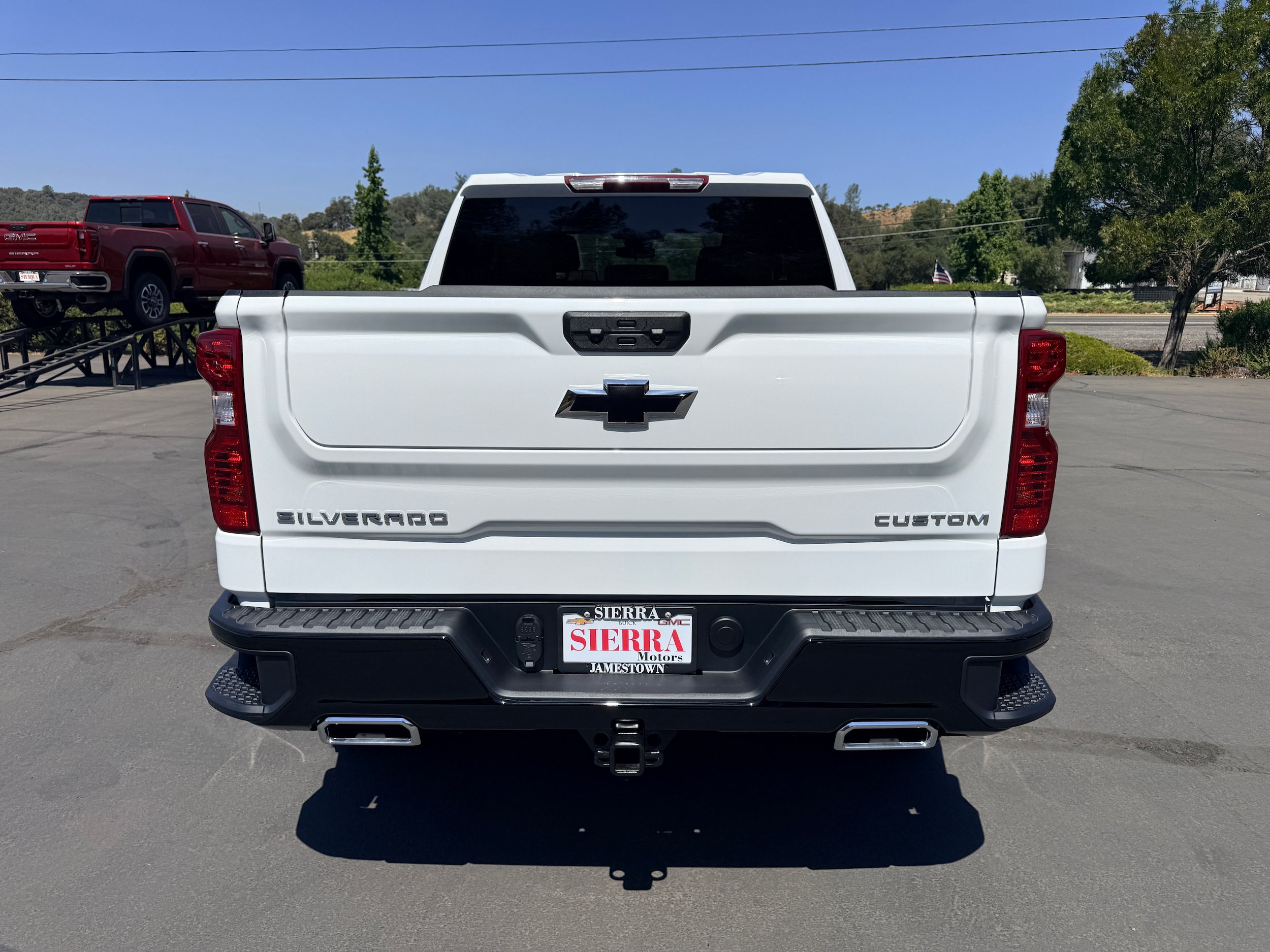 New 2026 Chevrolet Silverado 1500 Custom Trail Boss AWD/4WD image 5
