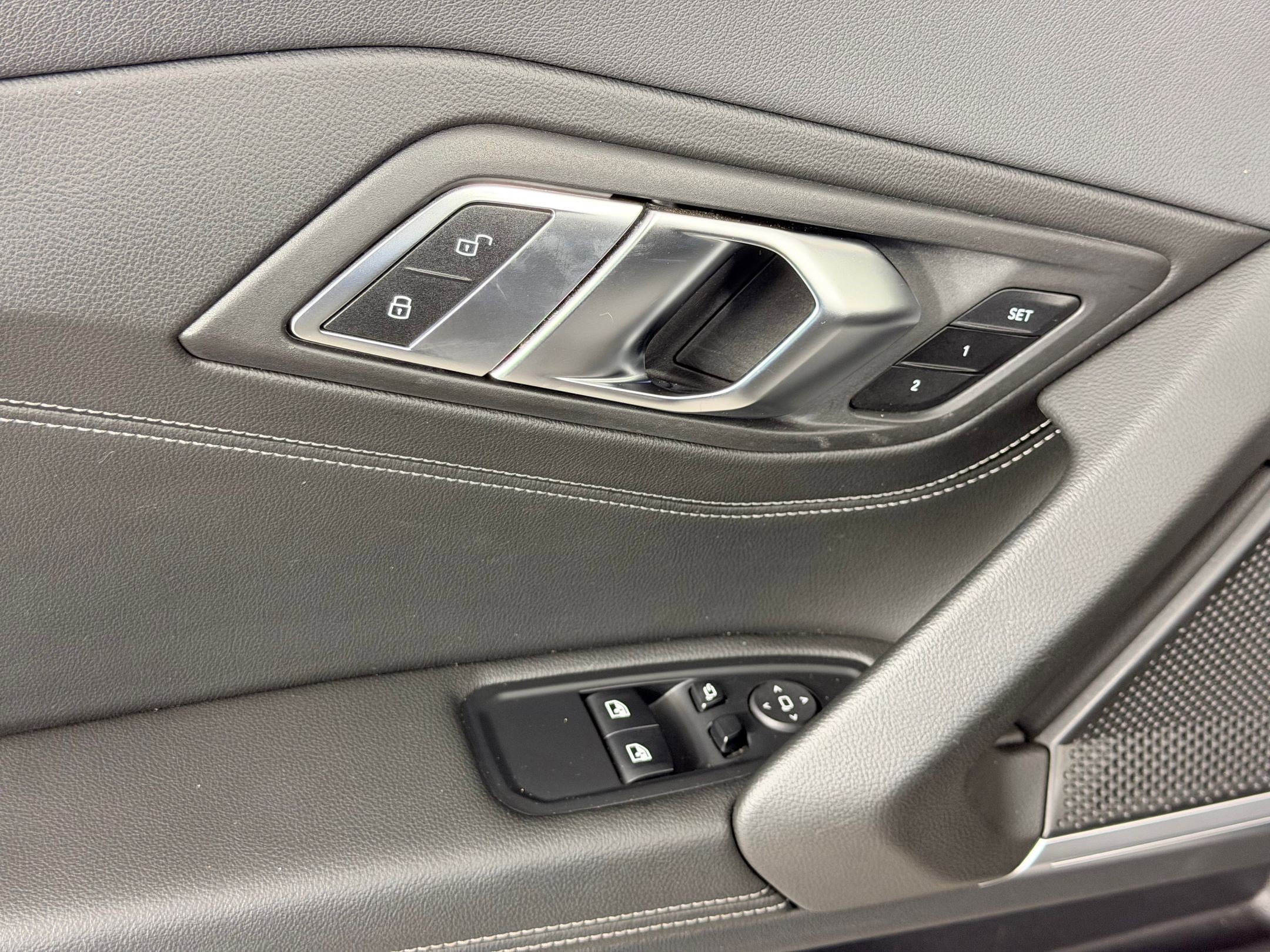 Used 2020 BMW Z4 M40i w/ Driving Assistance Package image 18