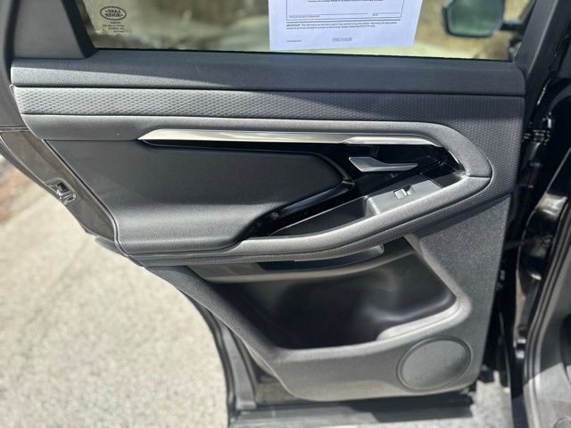 Used 2020 Land Rover Range Rover Evoque S image 12