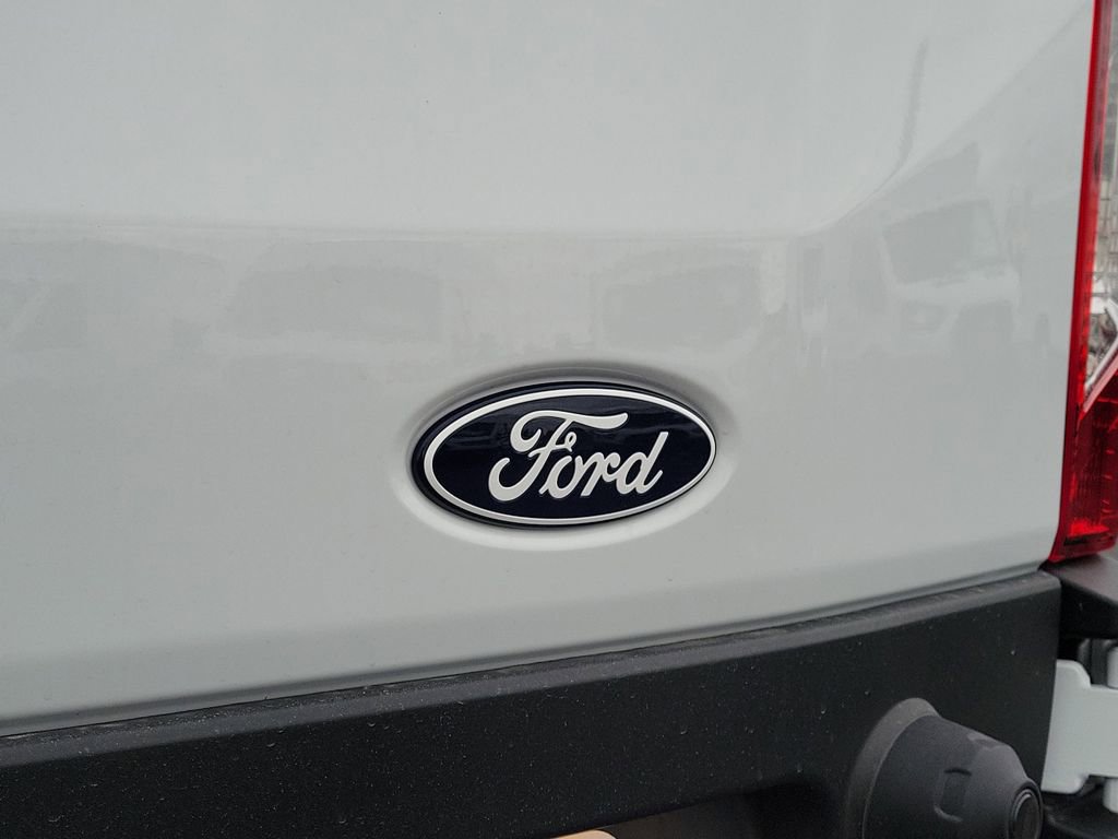 New 2026 Ford Transit 250 148 Medium Roof image 7