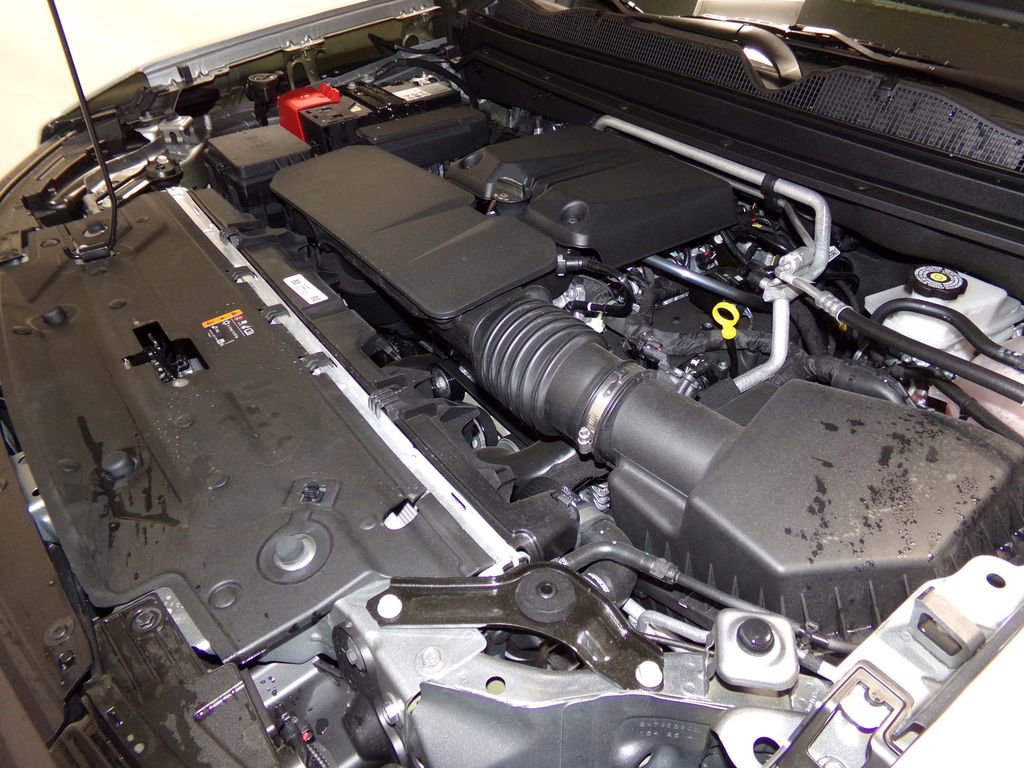 New 2025 Chevrolet Colorado LT w/ LT Convenience Package image 26