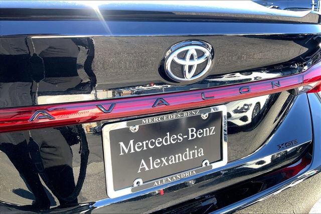 Used 2019 Toyota Avalon XSE image 8