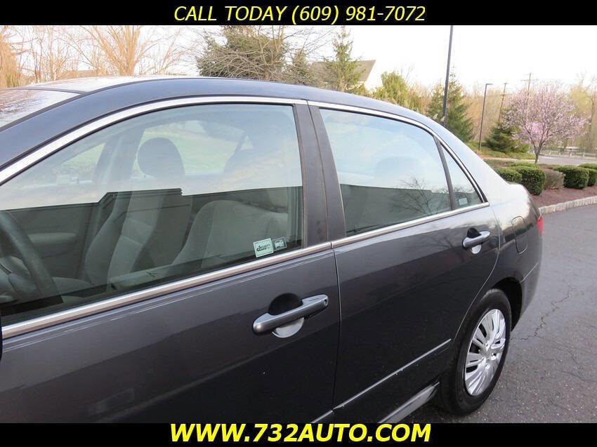 Used 2005 Honda Accord LX image 31