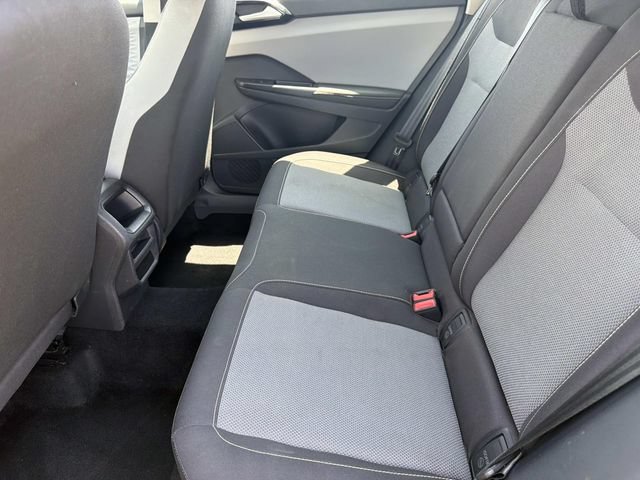 Used 2024 Volkswagen Taos S FWD image 19