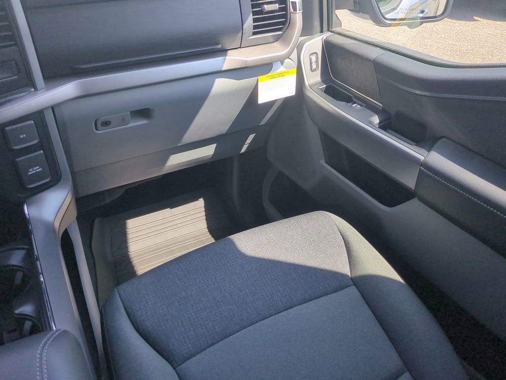 New 2025 Ford F150 XLT w/ Equipment Group 302A MID image 19