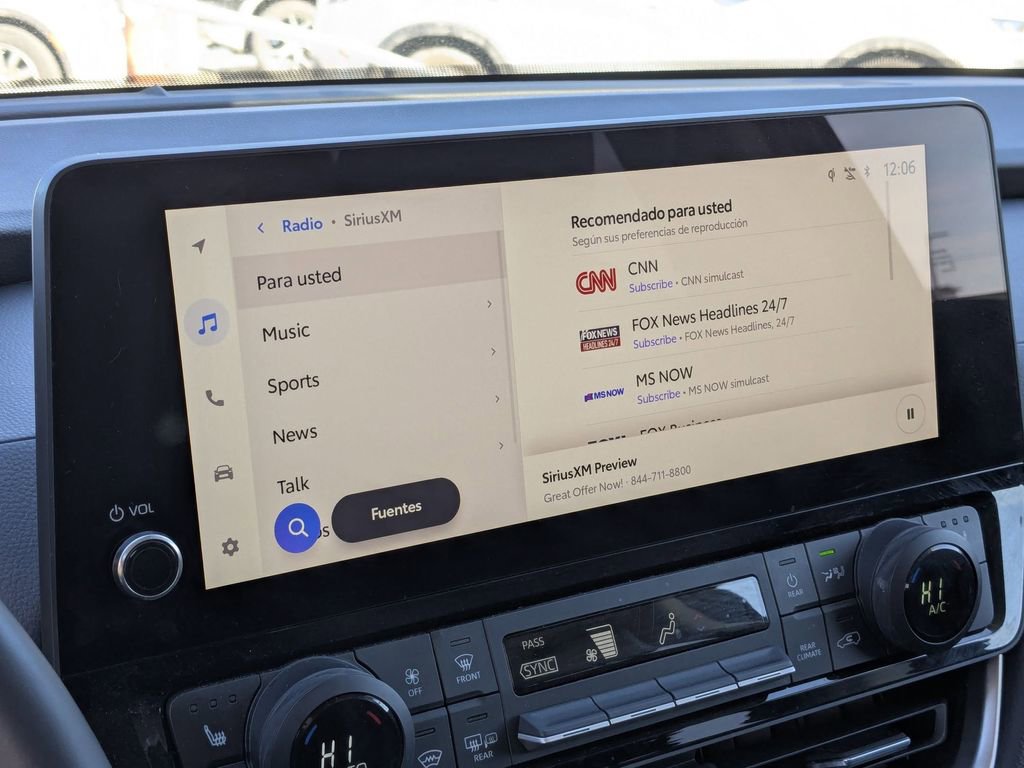 Used 2025 Toyota Grand Highlander AWD image 22