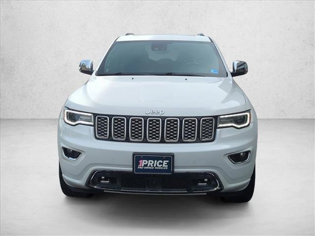 Used 2017 Jeep Grand Cherokee Overland w/ Jeep Active Safety Group AWD/4WD image 2
