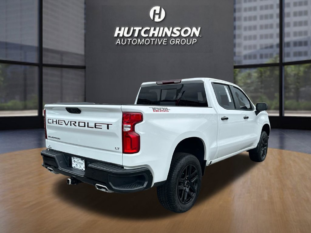 Used 2025 Chevrolet Silverado 1500 LT Trail Boss w/ Convenience Package II AWD/4WD image 7