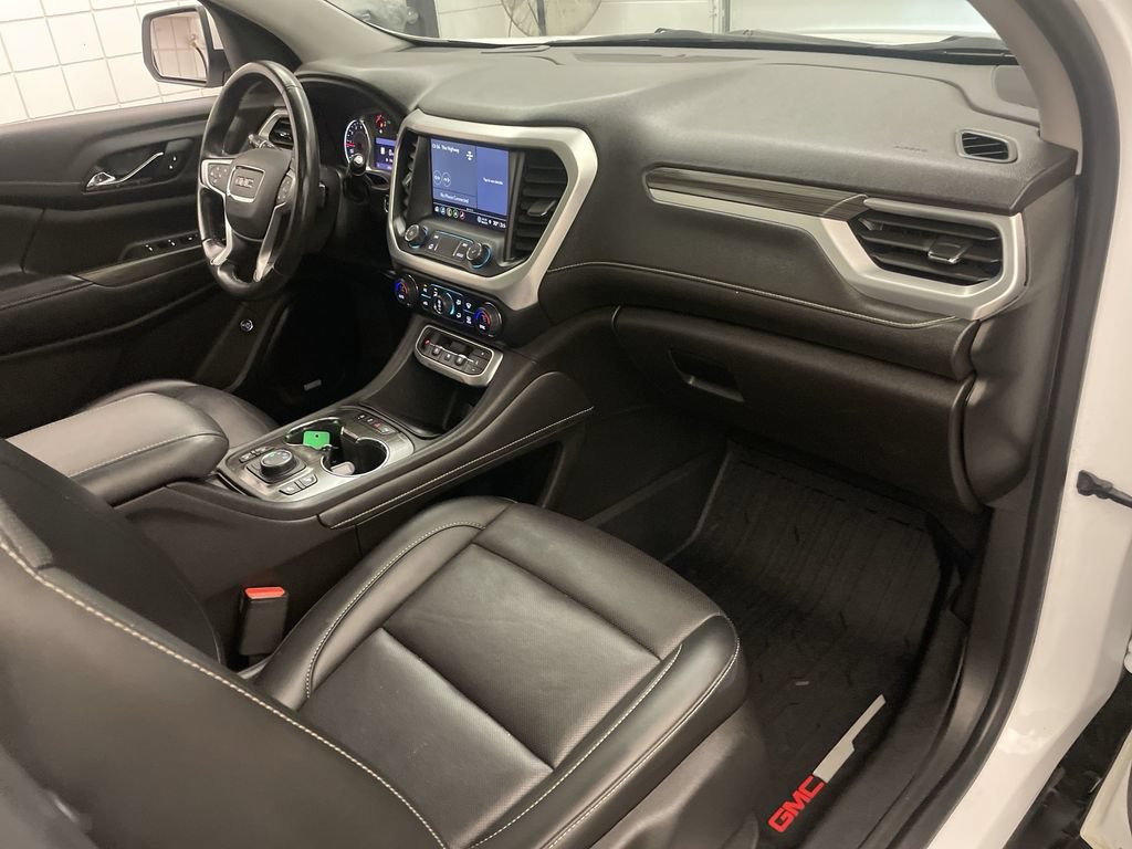Used 2021 GMC Acadia SLT AWD/4WD image 23