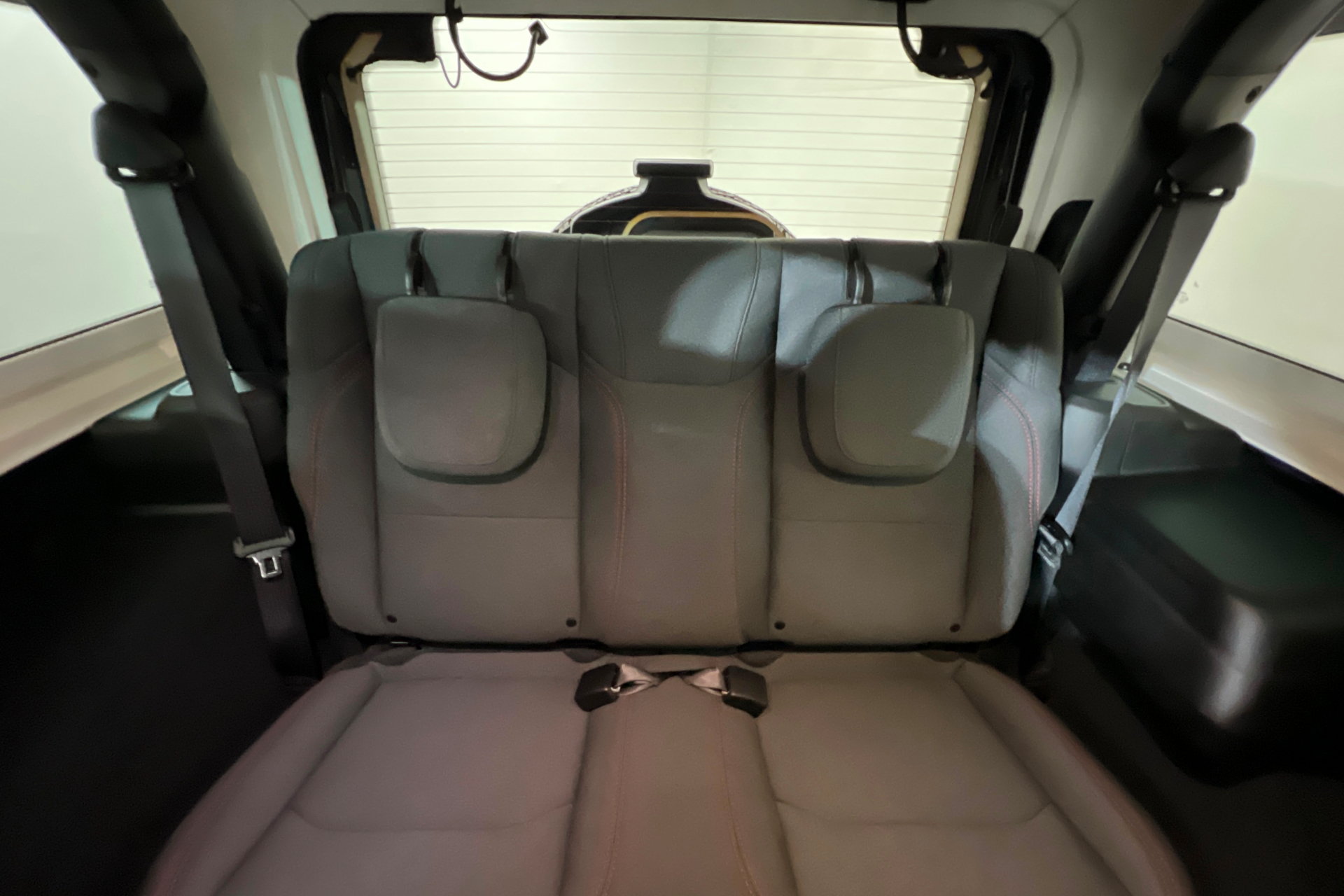 Certified 2026 Jeep Wrangler Rubicon AWD/4WD image 21
