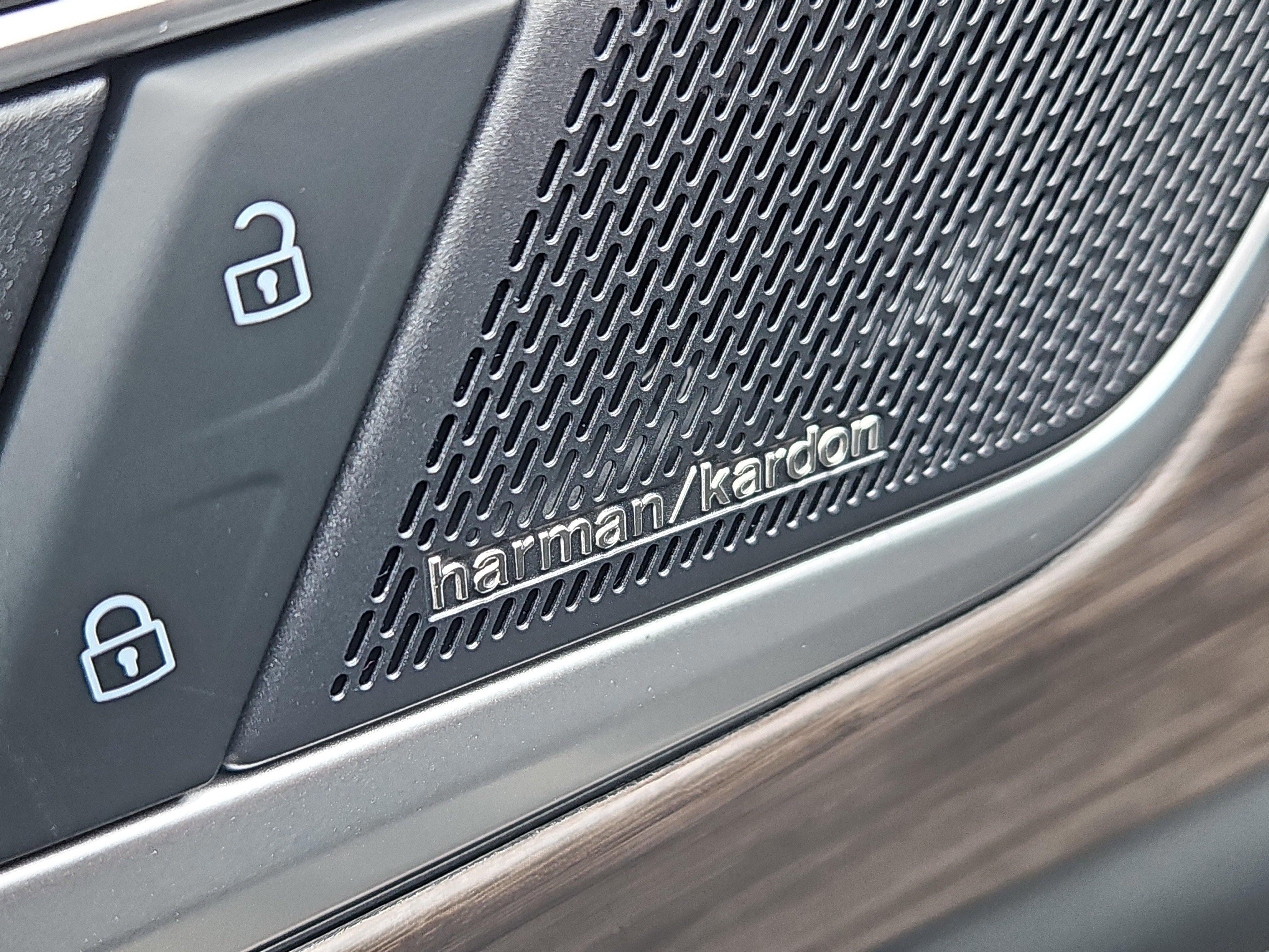 New 2026 Volkswagen Atlas SEL Premium R-Line image 11