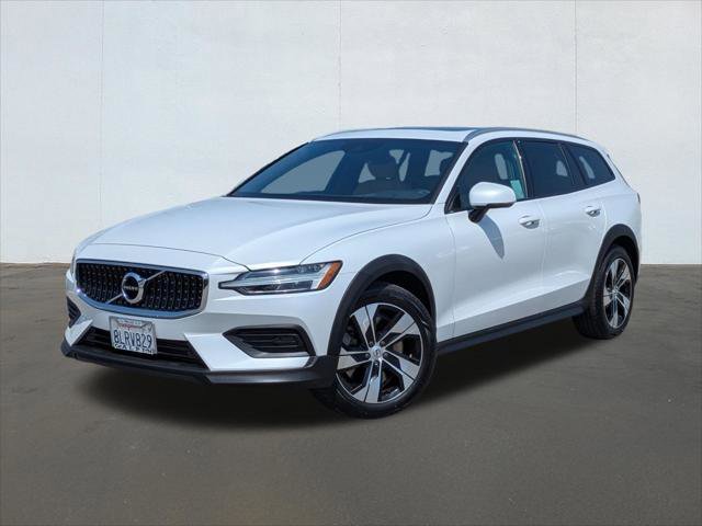 Used 2020 Volvo V60 T5 Cross Country