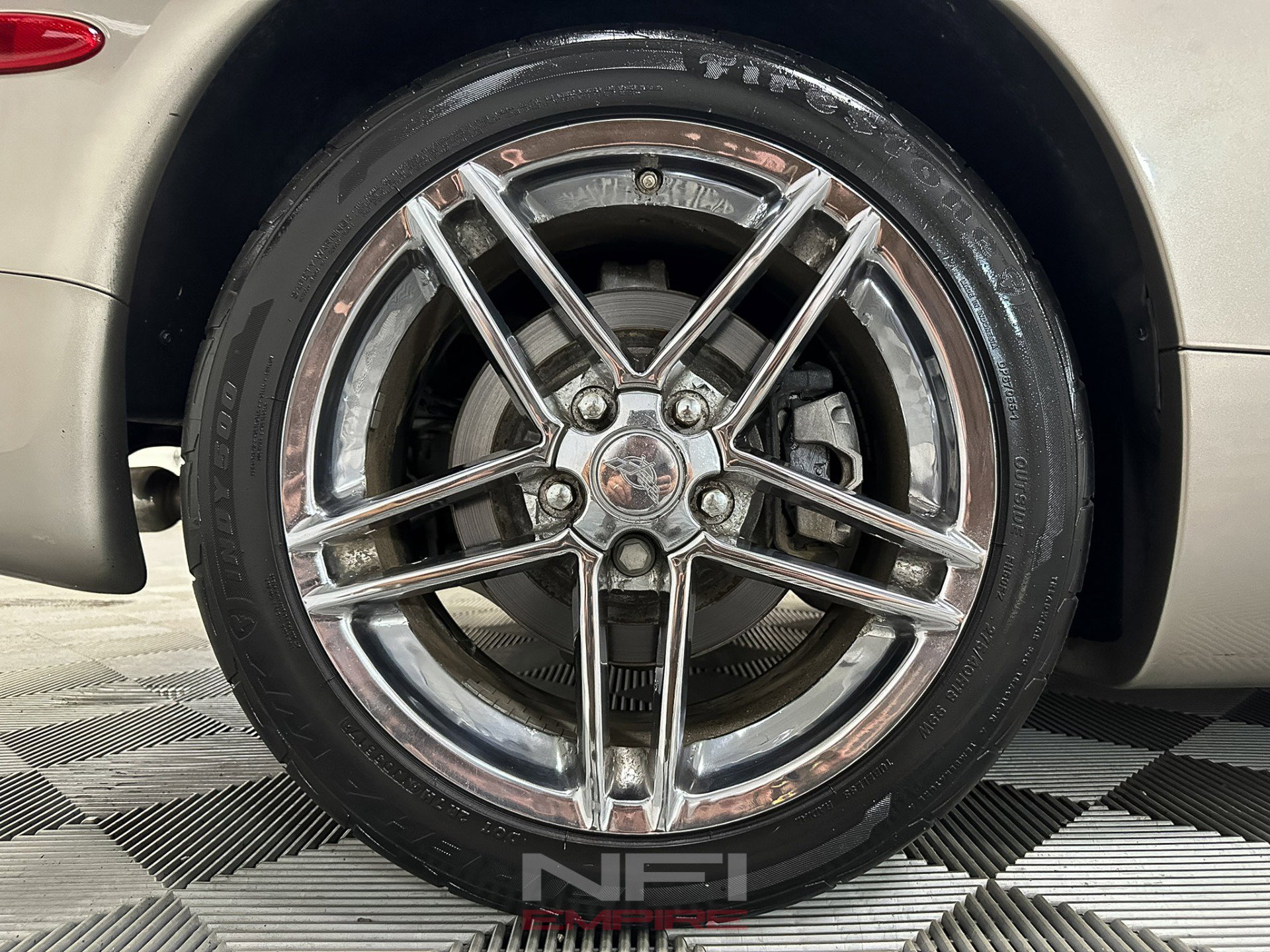 Used 2000 Chevrolet Corvette Convertible 2D w/ Memory Pkg image 27