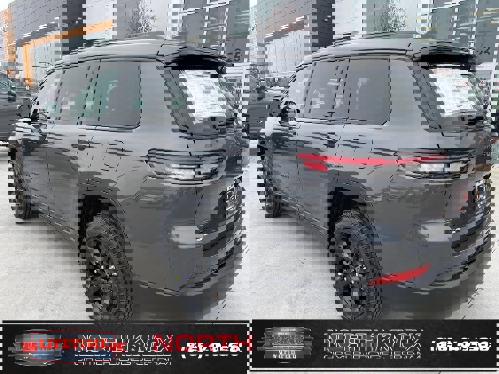 New 2025 Jeep Grand Cherokee L Altitude image 20
