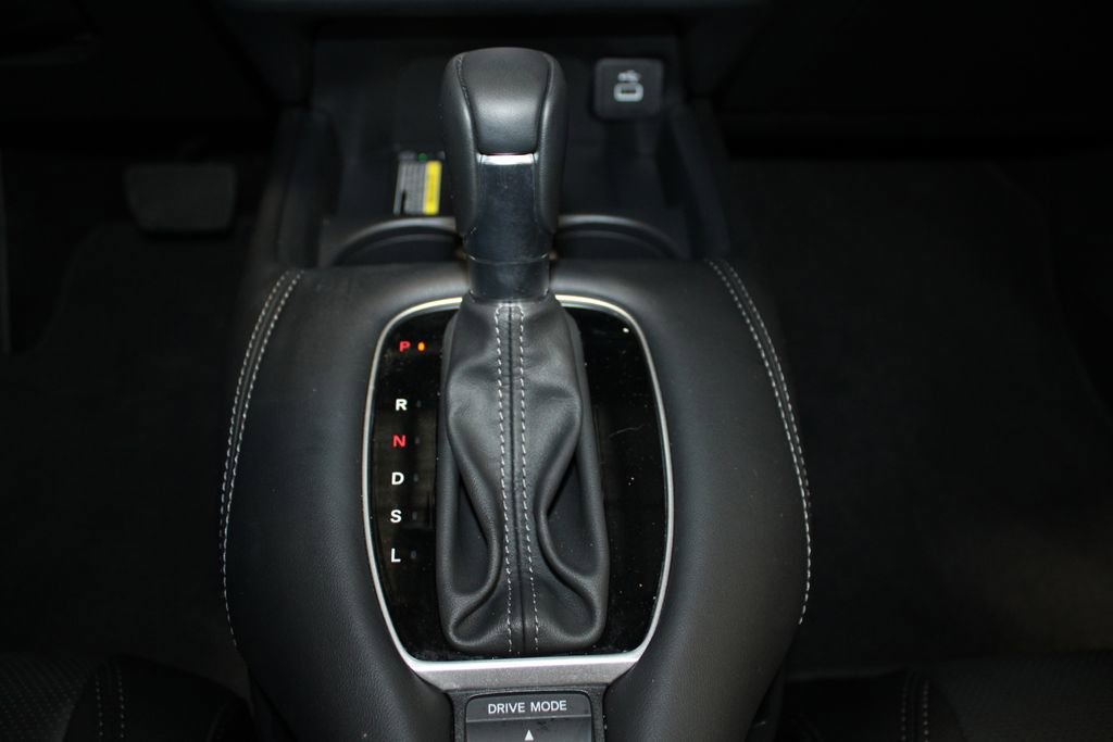 Certified 2025 Honda HR-V EX-L image 33