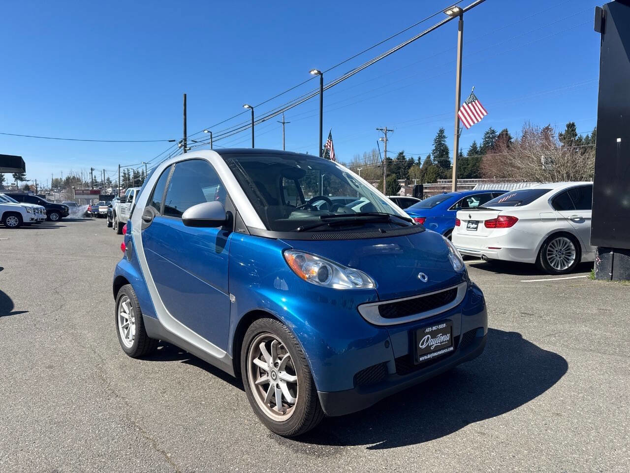 Used 2009 smart fortwo pure image 4