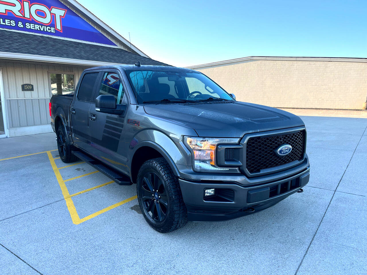 Used 2020 Ford F150 XLT w/ Equipment Group 302A Luxury image 3