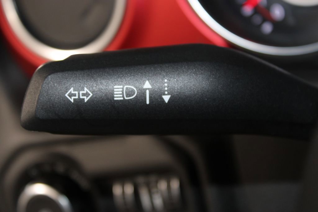 Used 2021 Jeep Wrangler Unlimited Rubicon w/ Cold Weather Group image 34