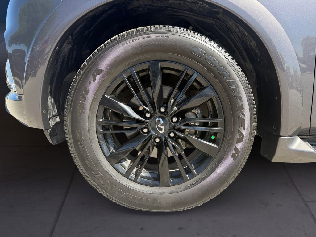 Used 2023 INFINITI QX80 Luxe w/ All-Season Package RWD image 9