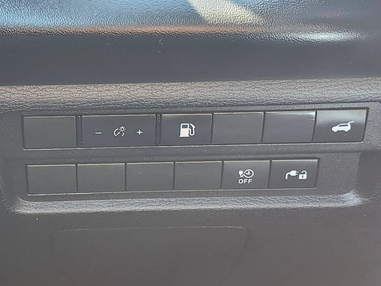 Used 2023 Mitsubishi Outlander SE AWD/4WD image 23