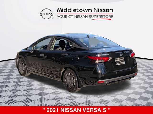 Used 2021 Nissan Versa S FWD image 5
