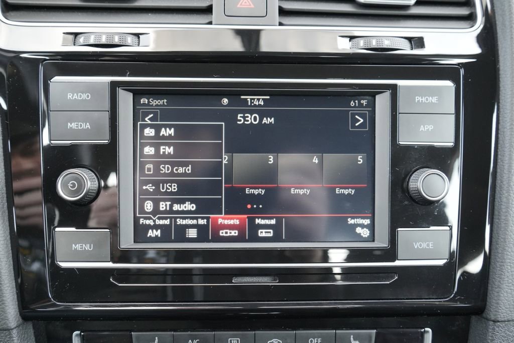 Used 2021 Volkswagen GTI S image 37