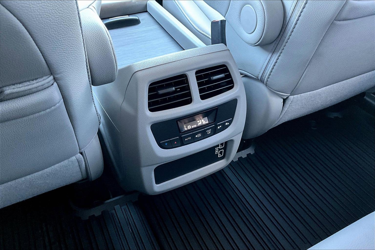 Used 2022 Honda Pilot Special Edition image 25