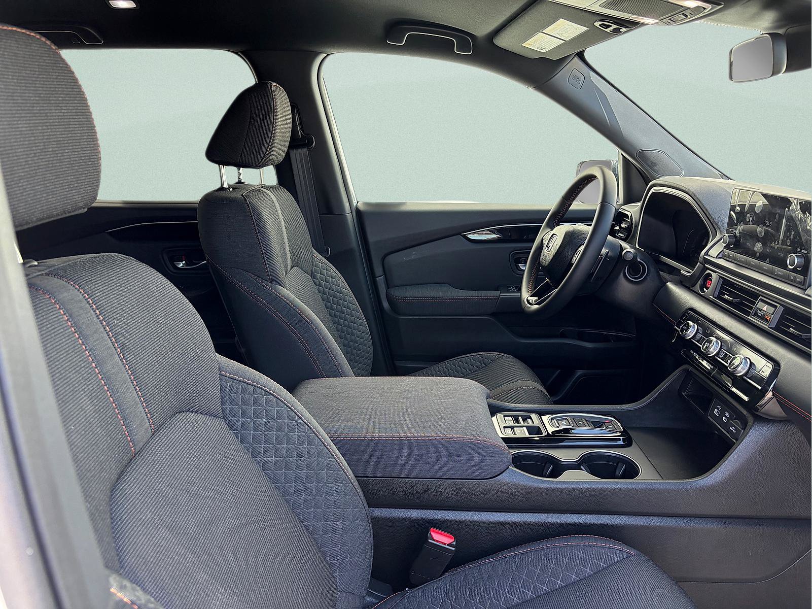 Certified 2025 Honda Pilot Sport image 34