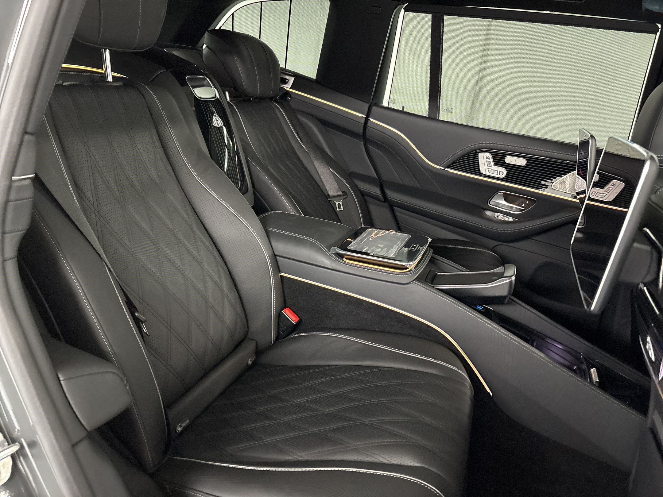 New 2026 Mercedes-Benz Maybach GLS 600 4MATIC image 29