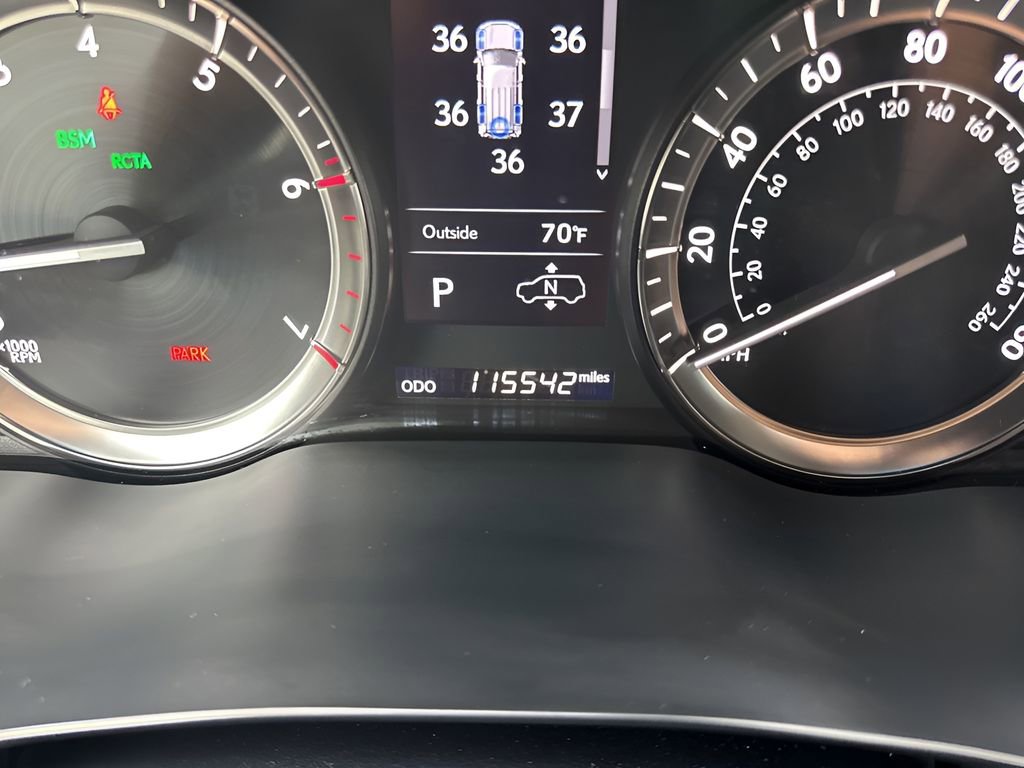 Used 2016 Lexus LX 570 4WD image 27