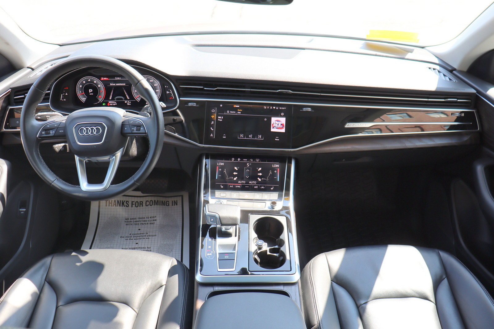 Used 2022 Audi Q8 Premium w/ Convenience Package AWD/4WD image 9