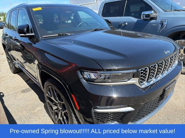 Used 2022 Jeep Grand Cherokee Summit AWD/4WD image 7