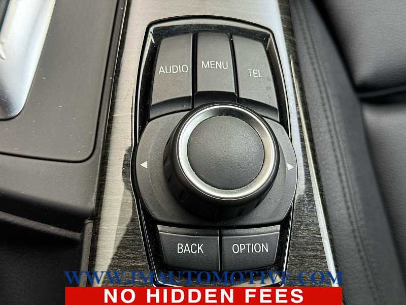 Used 2017 BMW 330i xDrive Sedan image 30