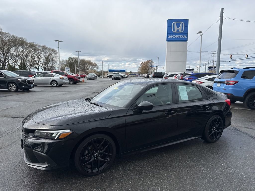 Used 2024 Honda Civic Sport image 1