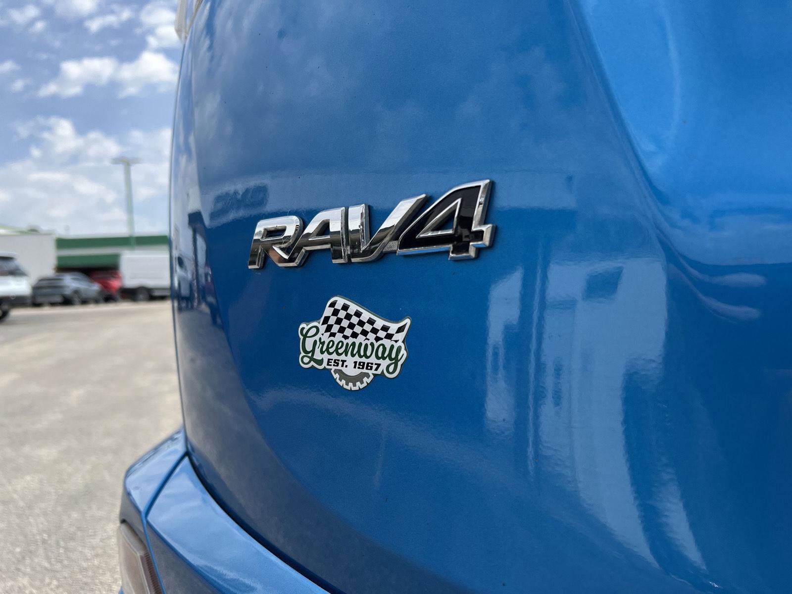 Used 2017 Toyota RAV4 XLE w/ Plus Special Value Package image 8