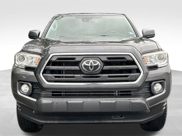 Used 2019 Toyota Tacoma SR5 AWD/4WD image 7