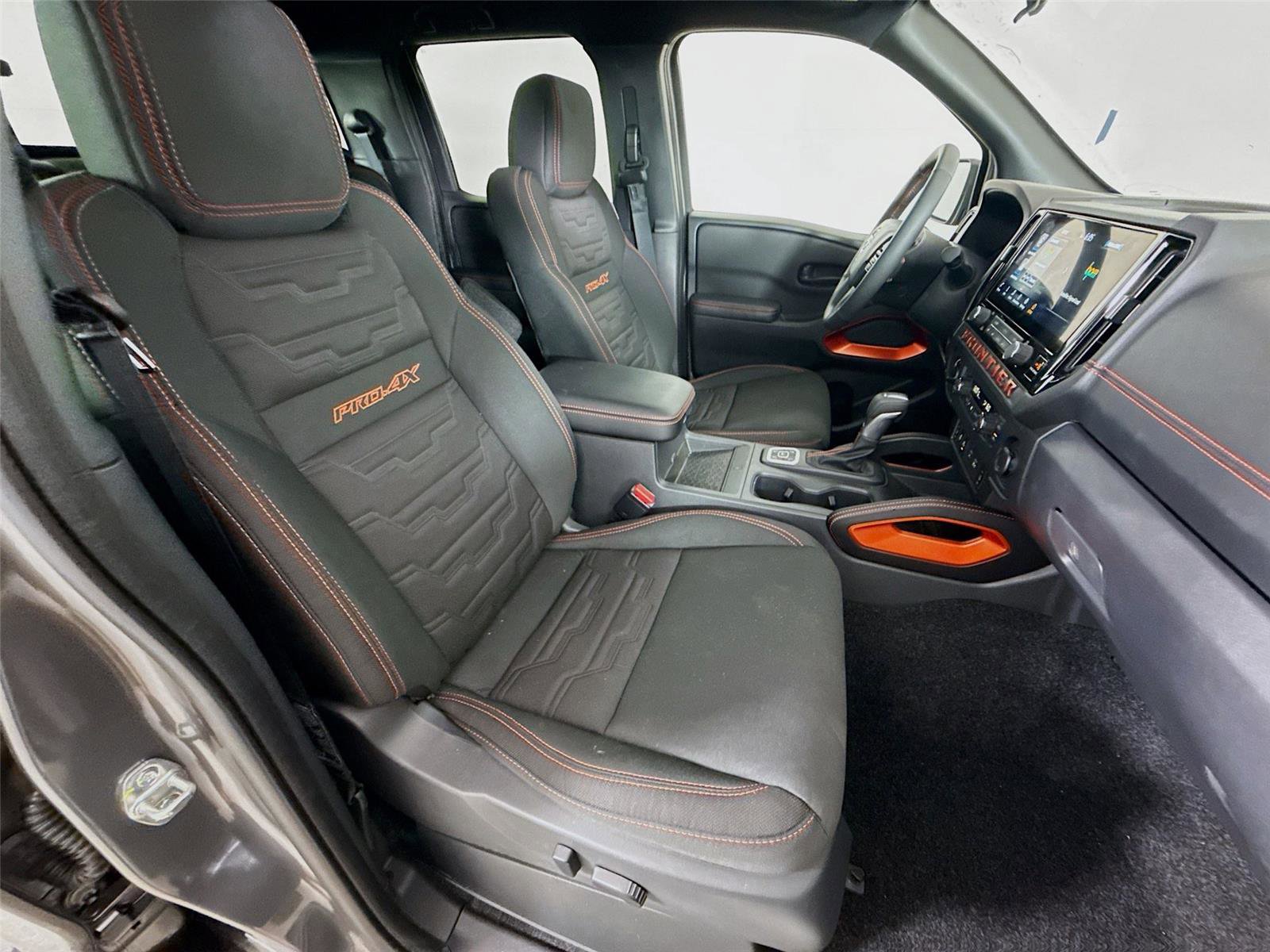 Used 2026 Nissan Frontier PRO-4X w/ Pro-4x Convenience Package image 18