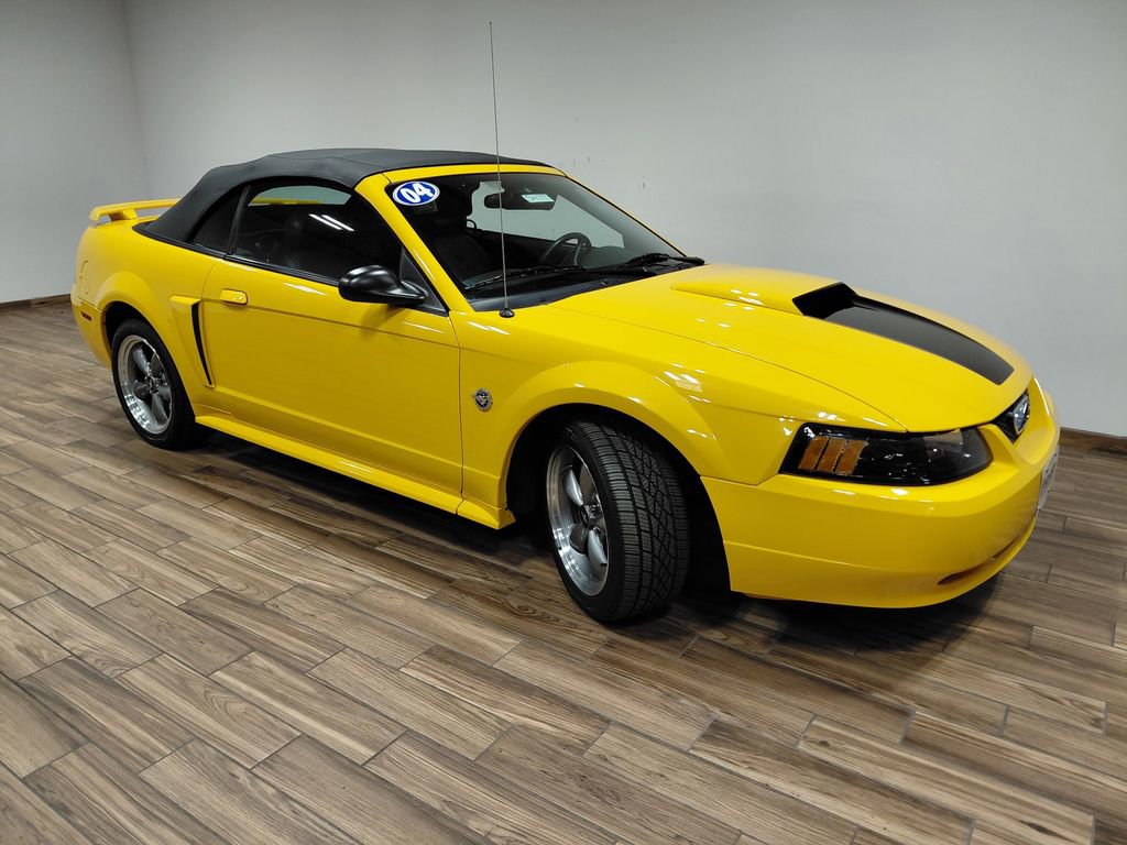 Used 2004 Ford Mustang GT image 25