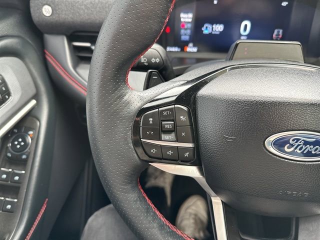 Used 2025 Ford Explorer ST AWD/4WD image 25