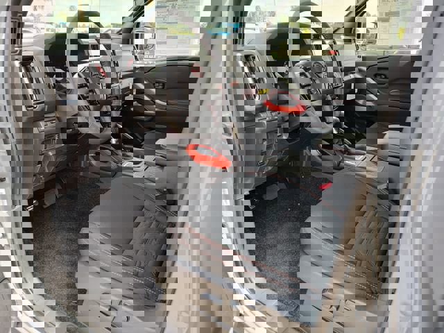 New 2026 Nissan Frontier PRO-4X w/ Pro-4x Convenience Package image 2