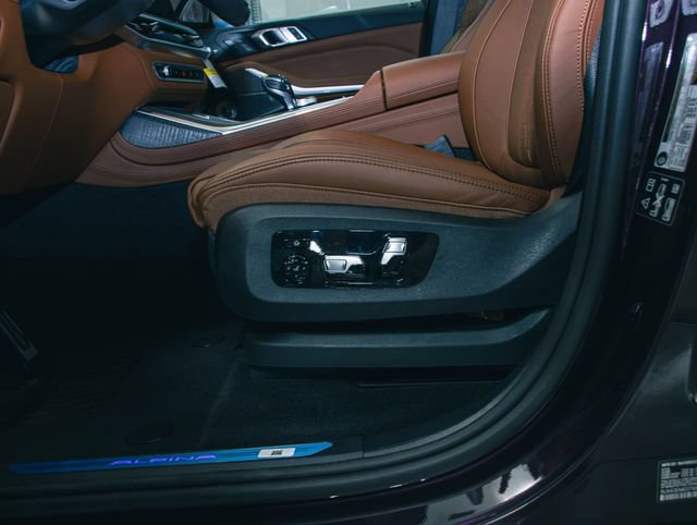 New 2026 BMW ALPINA XB7 AWD/4WD image 15