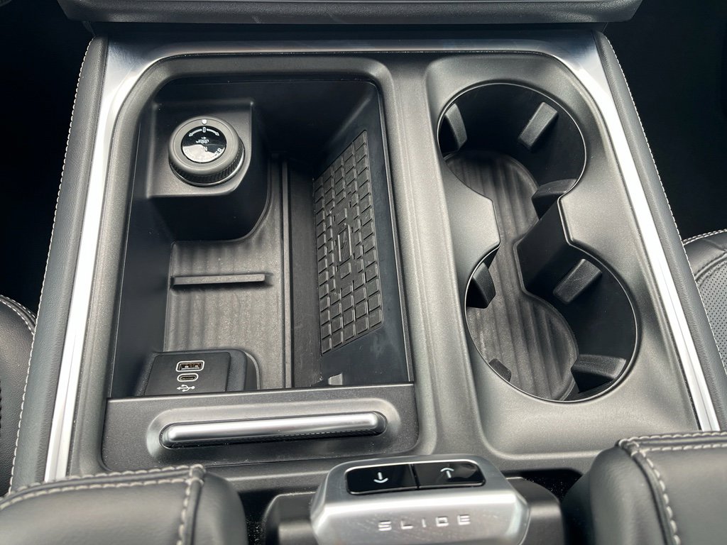 Used 2025 Ford Expedition Max Platinum AWD/4WD image 27