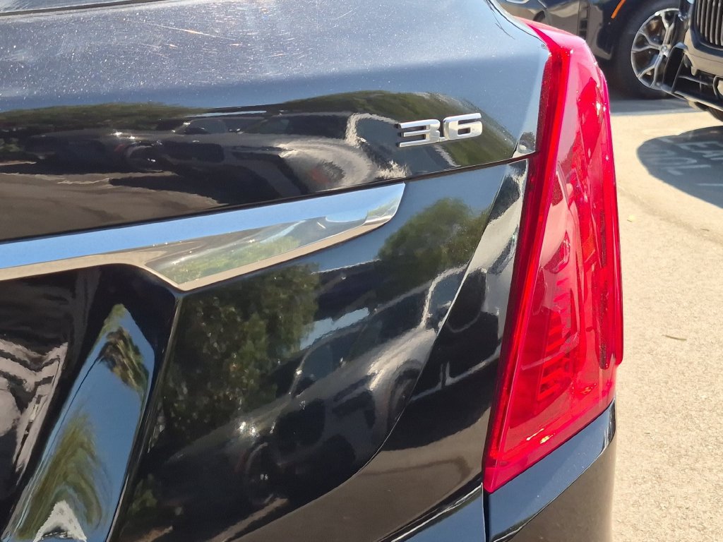 Used 2018 Cadillac XT5 Luxury w/ Driver Awareness Package FWD image 27
