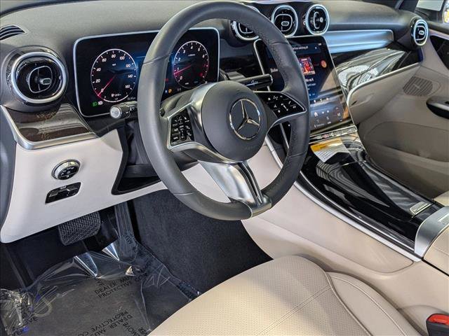 Used 2026 Mercedes-Benz GLC 300 4MATIC image 10